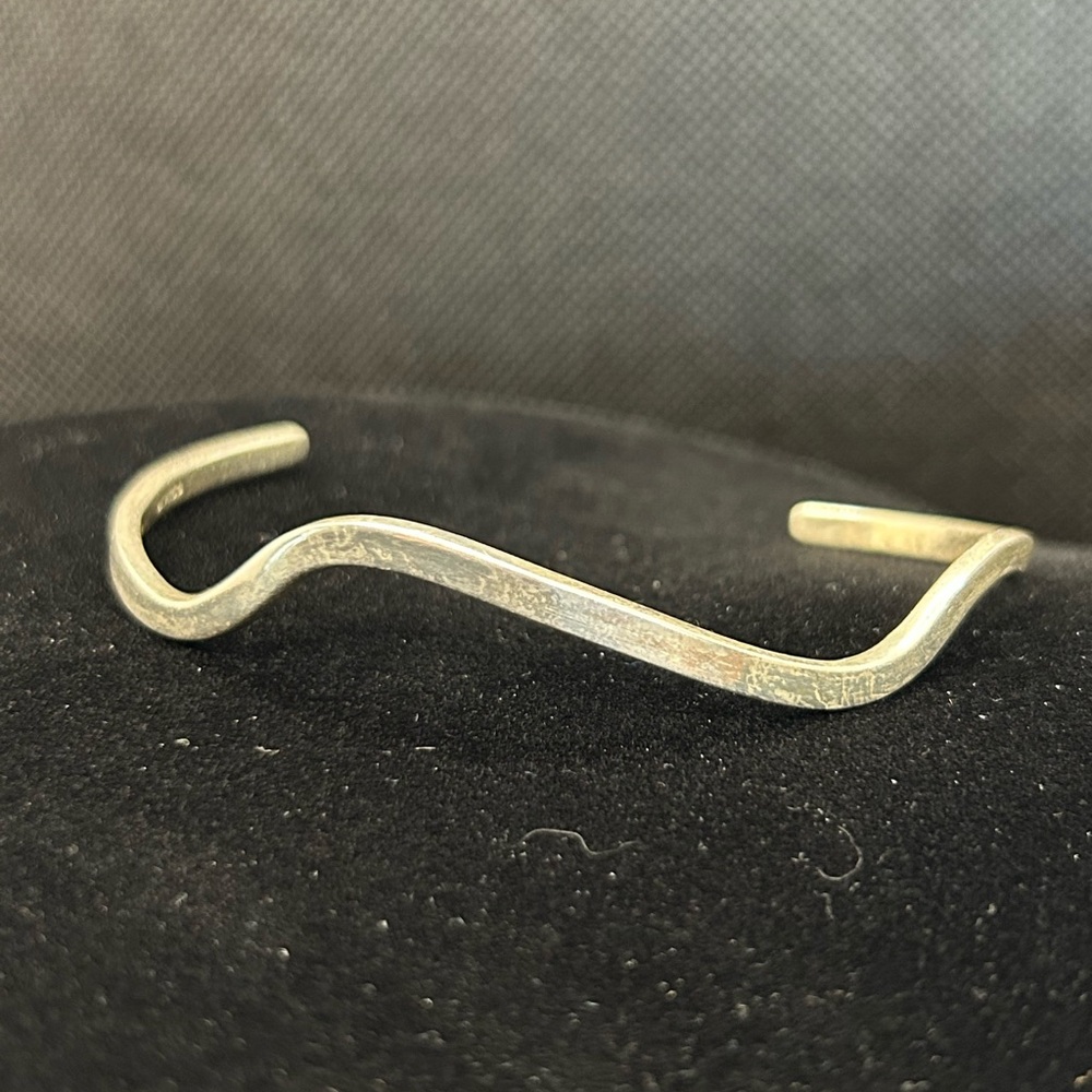 Sterling Silver Wavy Women’s Cuff Bracelet From Mexico